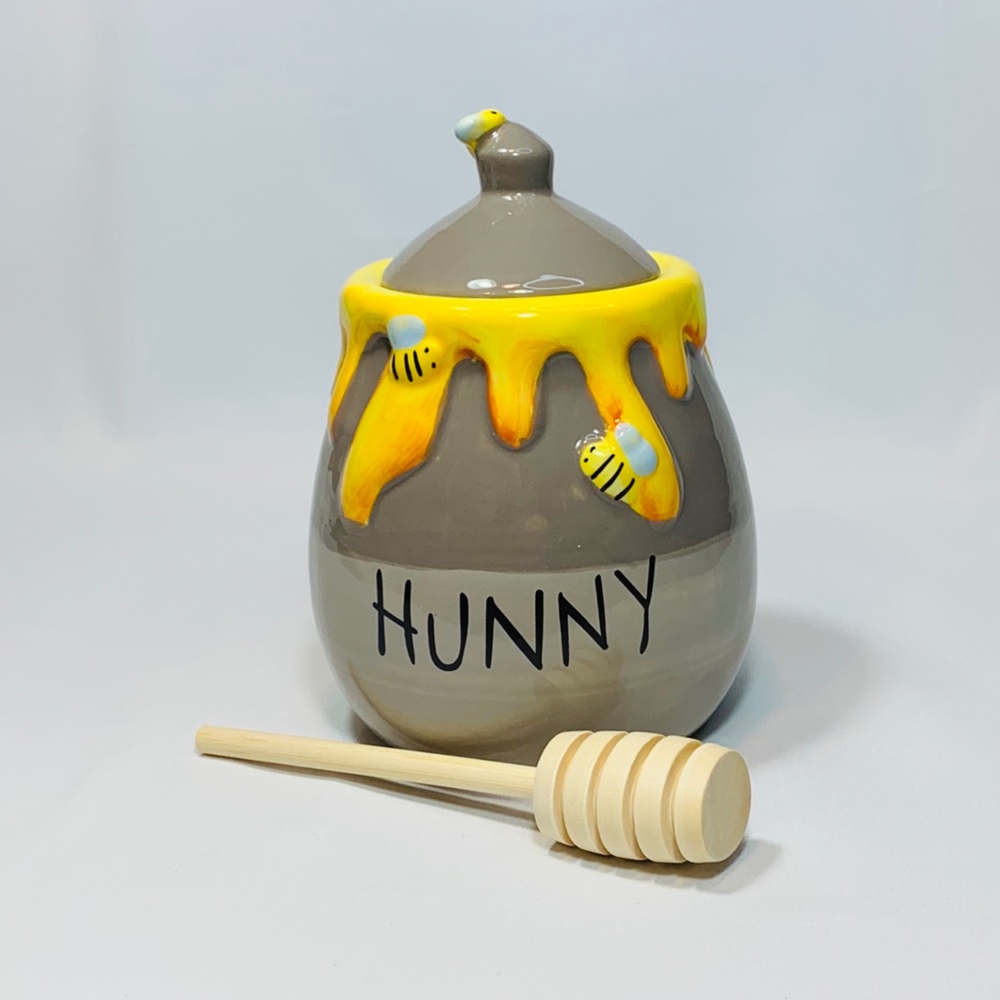 Disney's Winnie The Pooh Hunny Jar & Wooden Dipper